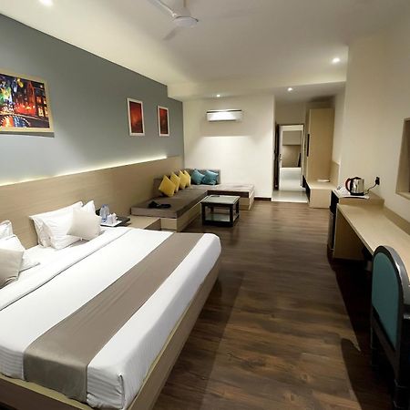 Hotel Classic Residency Kālka Εξωτερικό φωτογραφία