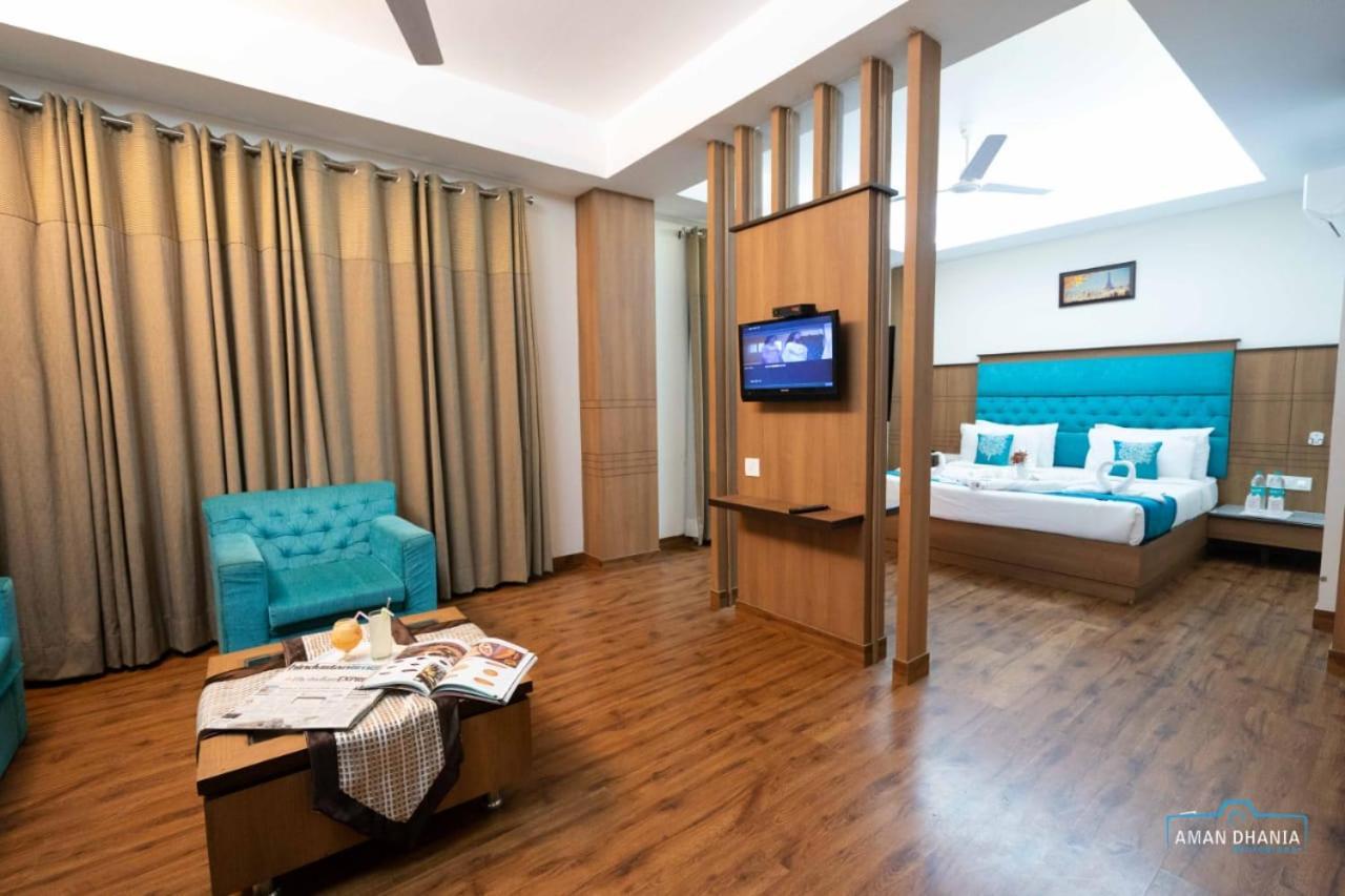 Hotel Classic Residency Kālka Εξωτερικό φωτογραφία